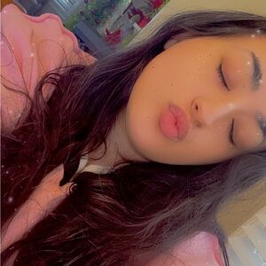 Meet your Posher, cami